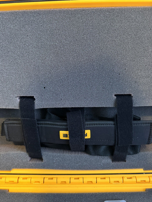 FLUKE TIX560 HANDHELD THERMAL CAMERA 320X240P 60HZ -20°C TO 1200°C