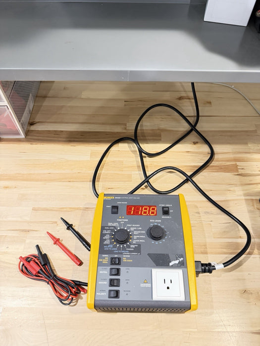 FLUKE BIOMEDICAL ESA601 ELECTRICAL SAFETY ANALYZER TESTER CALIBRATED 2025