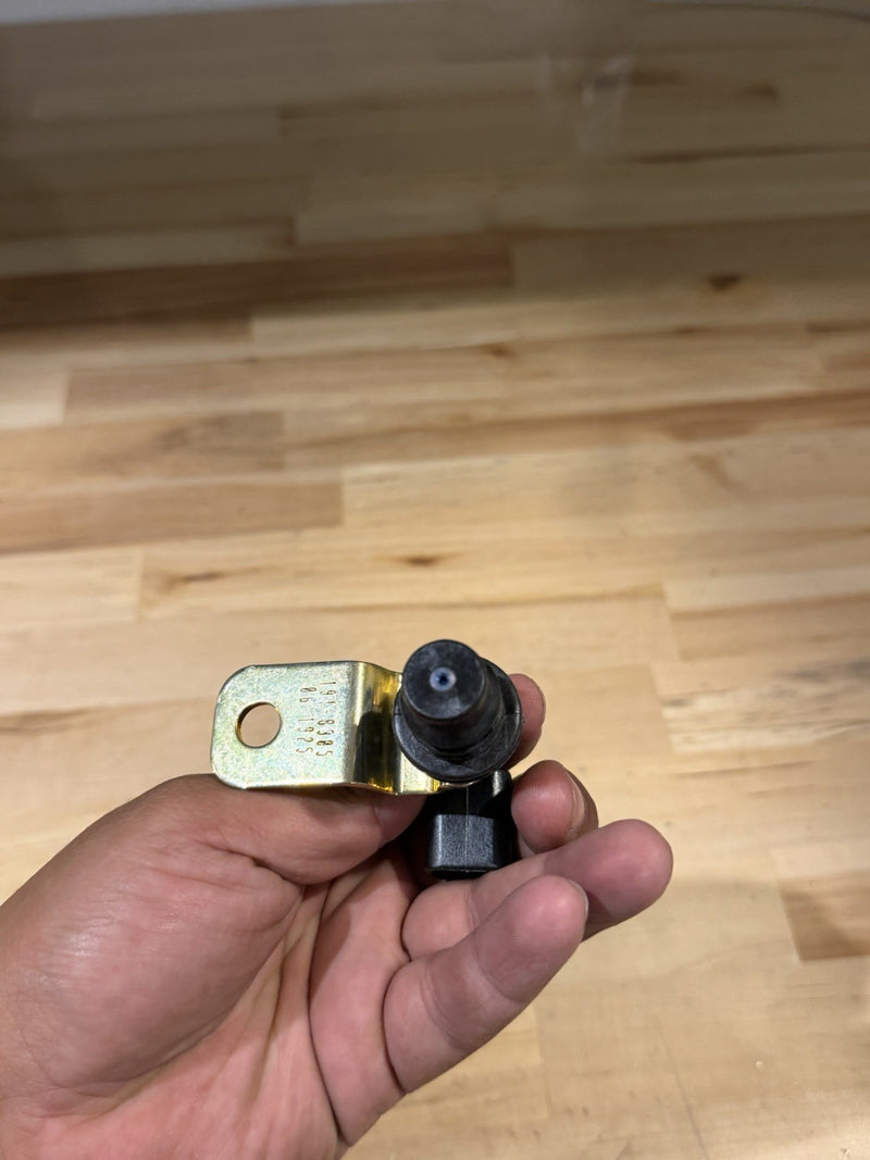 CAT 191-8305 2 PIN VARIABLE RELUCTANCE HIGH SPEED SENSOR