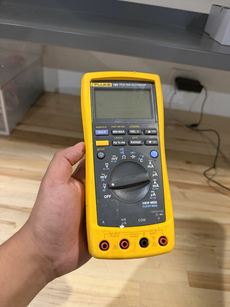 FLUKE 189 TRUE RMS MULTIMETER FOR PARTS