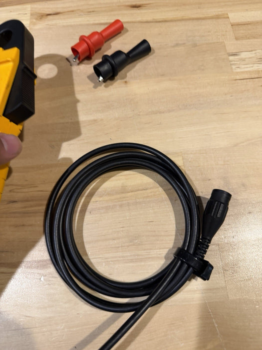 FLUKE i310S AC/DC CURRENT CLAMP (TESTED) SHIPS FAST