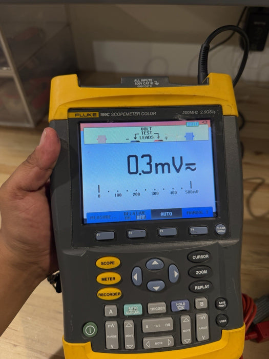 FLUKE 196C SCOPEMETER COLOR WITH LEADS 100MHZ 1GS/S TESTED
