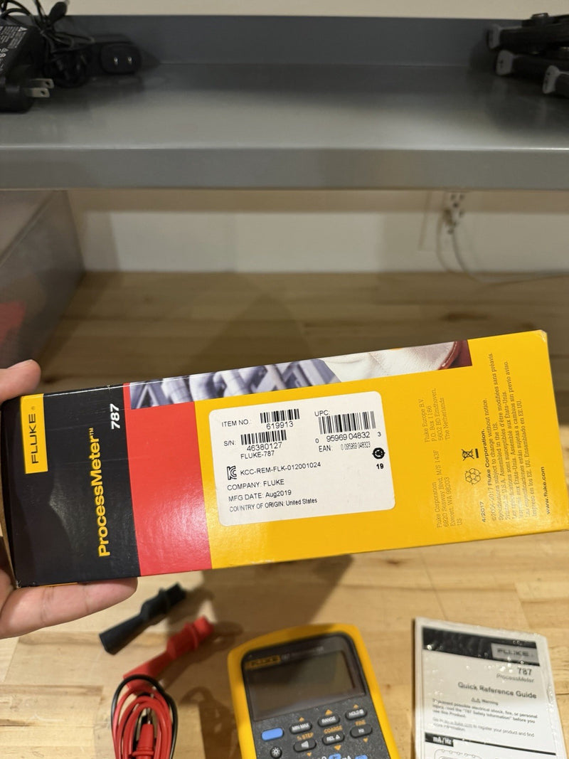 FLUKE 787 PROCESSMETER SHIPS FAST - FREE SHIPPING (NEW)