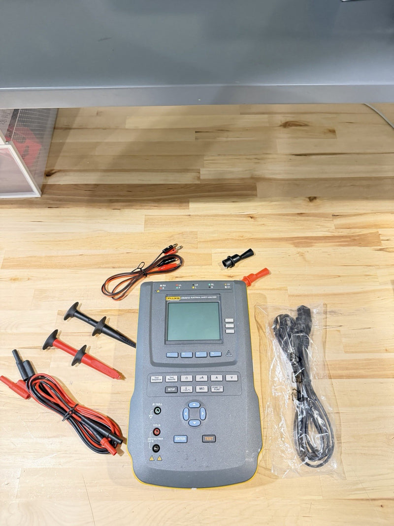 FLUKE ESA615 115V ELECTRICAL SAFETY ANALYZER TESTER WITH LEADS & CHARGER TESTED