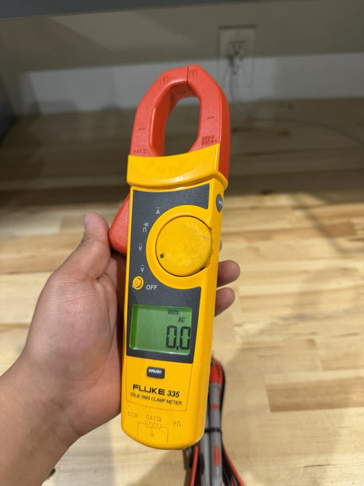 FLUKE 335 TRMS CLAMP METER W/ LEADS & CLIPS (TESTED) SHIPS FAST