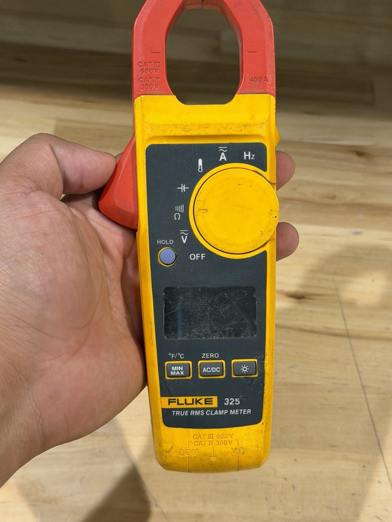 FLUKE 325 TRUE RMS CLAMP METER (PARTS ONLY) FOR PARTS - SHIPS FAST