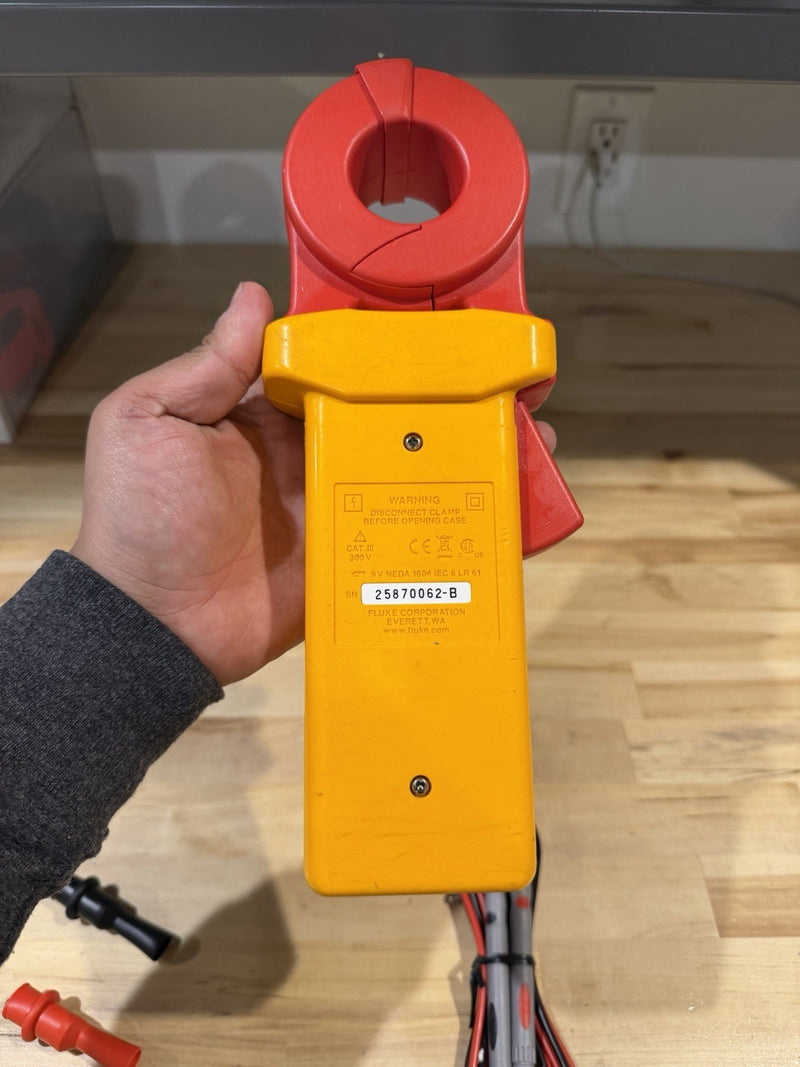 FLUKE 1630 EARTH GROUND CLAMP WITH LEADS PERFECT CONDITION
