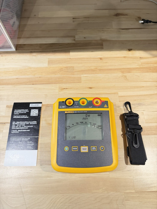 FLUKE 1535 MEGOHMMETER INSULATION TESTER (FREE SHIPPING) TESTED