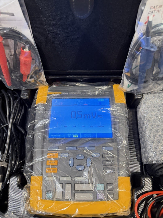 FLUKE 190-202 2CH 200MHZ 2GS/S SCOPEMETER (NEW FACTORY SEALED) TESTED SHIPS FREE
