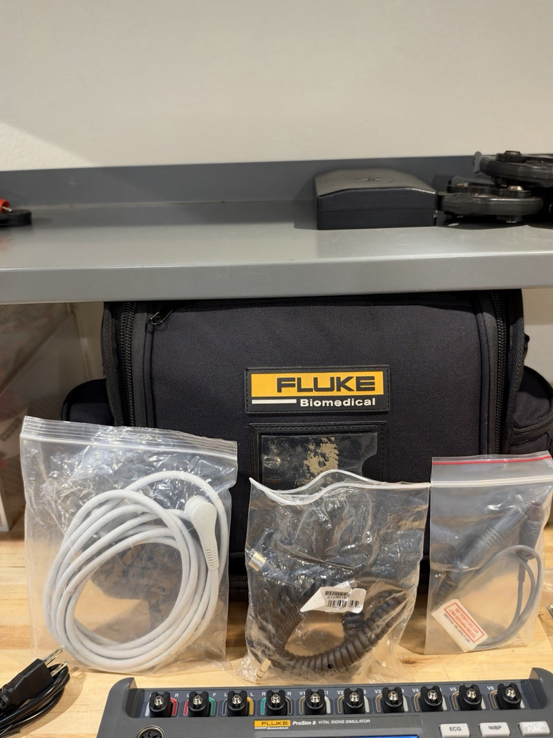 FLUKE BIOMEDICAL PROSIM 8 VITAL SIGNS SIMULATOR KIT W/ SPO2 (CALIBRATED 2026)