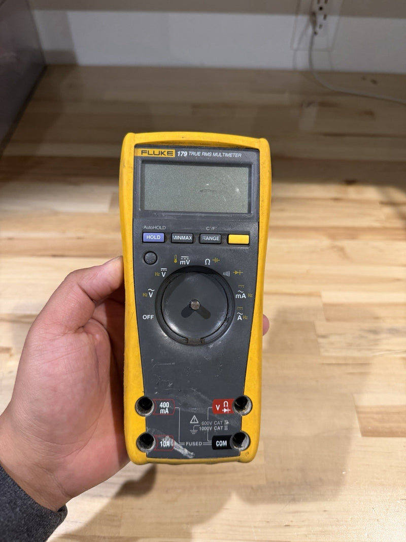 FLUKE 179 TRUE RMS MULTIMETER FOR PARTS
