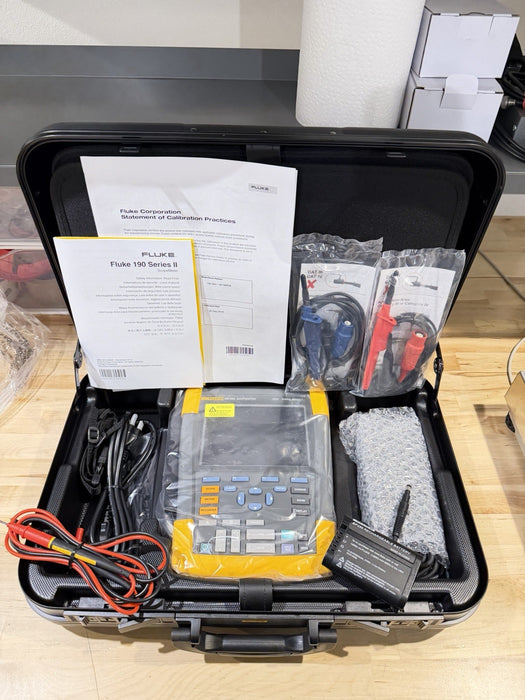 FLUKE 190-062 SCOPEMTER 2CH 60MHZ 625MS/S (NEW FACTORY SEALED) FREE SHIPPING