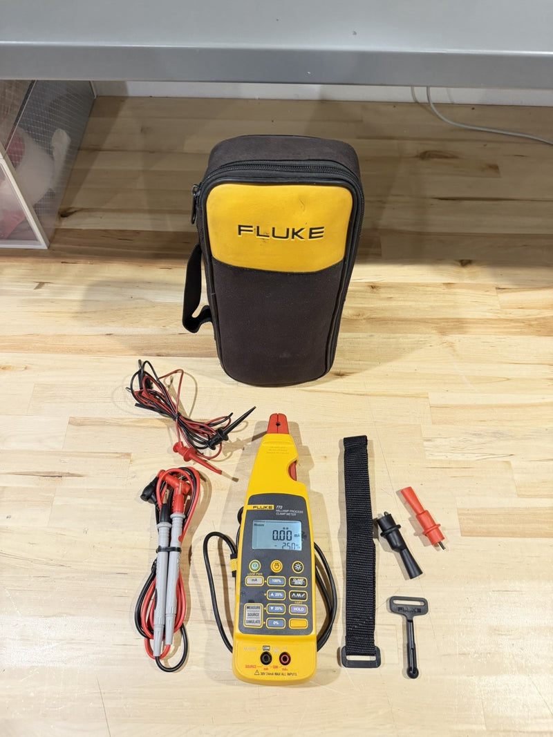 FLUKE 772 MILLIAMP PROCESS CLAMP W/ LEADS & CLIPS TESTED