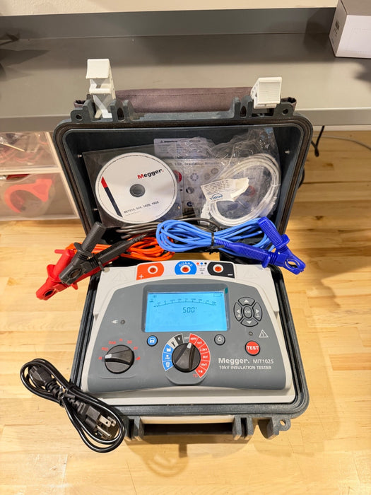 MEGGER MIT1025 10KV INSULATION TESTER WITH CHARGER & LEADS