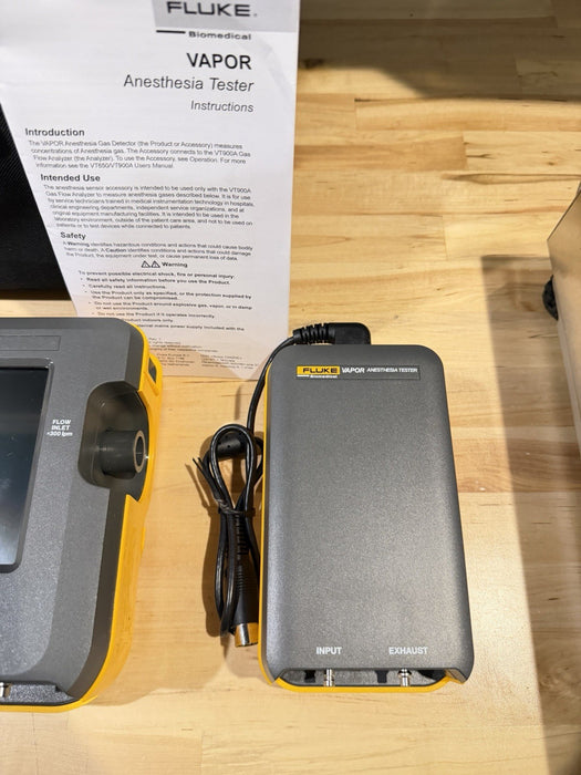 FLUKE VT900A GAS FLOW ANALYZER W/VAPOR & CHARGER-FREE SHIPPING (TESTED)