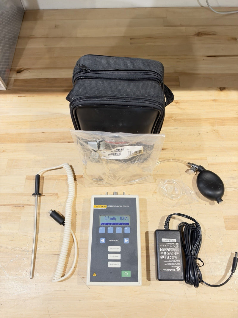 FLUKE BIOMEDICAL DPM4-2H PARAMETER TESTER W/ CHARGER & PROBE (TESTED) SHIPS FAST