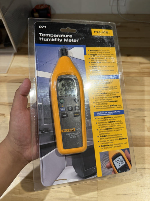 FLUKE 971 TEMPERATURE HUMIDITY METER MFD 2025 NEW
