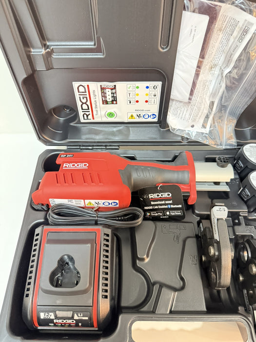 RIDGID RP 241 PRESS TOOL KIT W/ BATTERIES & CHARGER &  1/2" TO 1" PRO PRESS JAWS