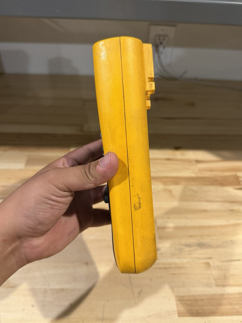 FLUKE 189 II TRUE-RMS LOGGING MULTIMETER (PARTS ONLY) FOR PARTS NO BACK COVER
