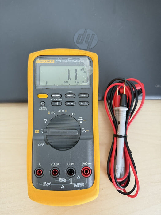 FLUKE 87V TRUE RMS MULTIMETER W /LEADS - FREE SHIPPING (TESTED)