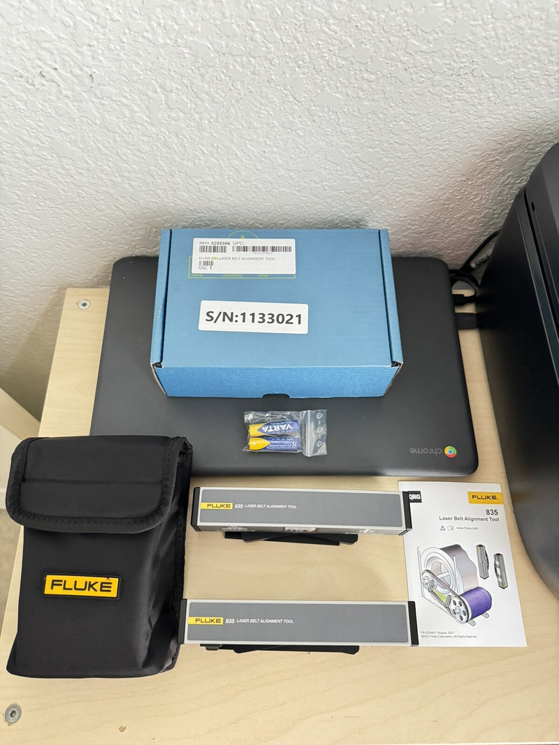 FLUKE 835 LASER BELT ALIGNMENT TOOL WITH CASE