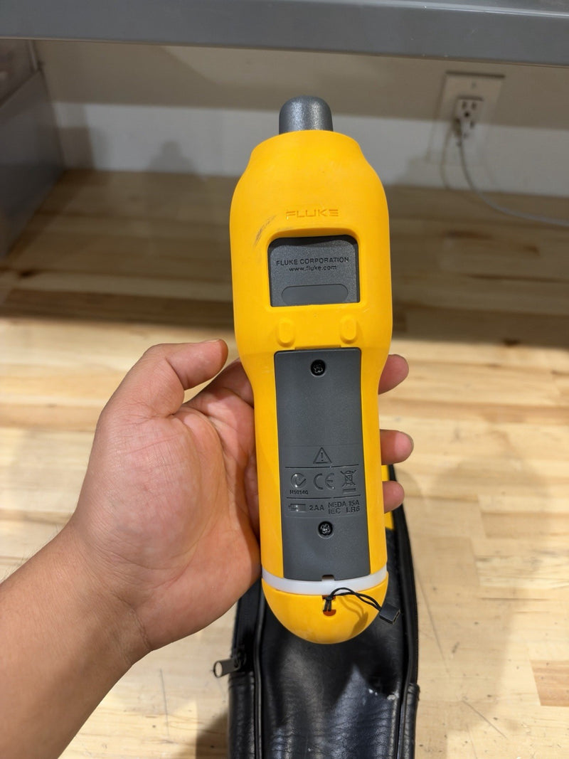 FLUKE 805 VIBRATION METER W/ BAG (TESTED) FREE SHIPPING
