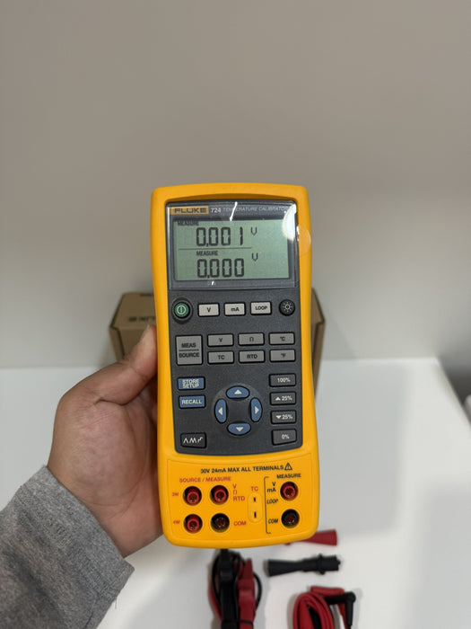 FLUKE 724 TEMPERATURE CALIBRATOR METER / NEW SEALED - SHIPS FAST