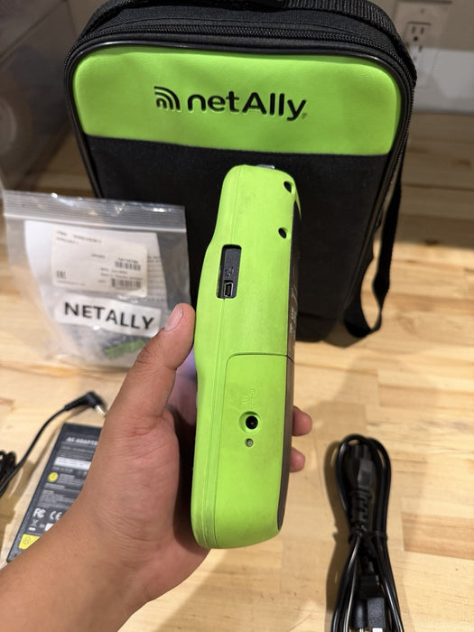 NETALLY LINKRUNNER AT 2000 NETWORK TESTER (LRAT-2000) (SHIPS FAST) TESTED