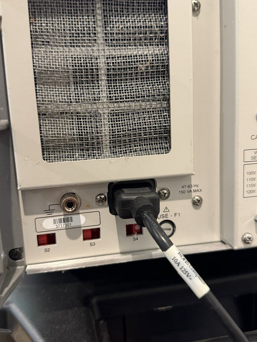 FLUKE 5790A MEASUREMENT STANDARD WITH WIDEBAND OPTION TESTED