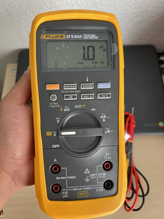 FLUKE 87V-MAX INDUSTRIAL TRUE RMS MULITMETER FLUKE WITH BAG & LEADS