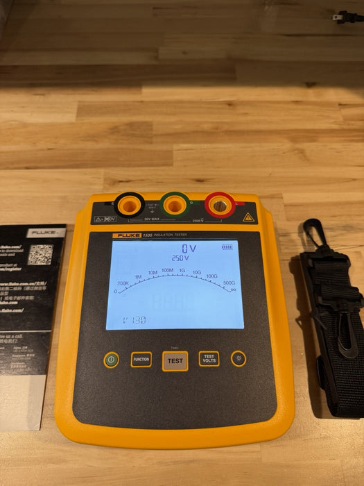 FLUKE 1535 MEGOHMMETER INSULATION TESTER (FREE SHIPPING) TESTED