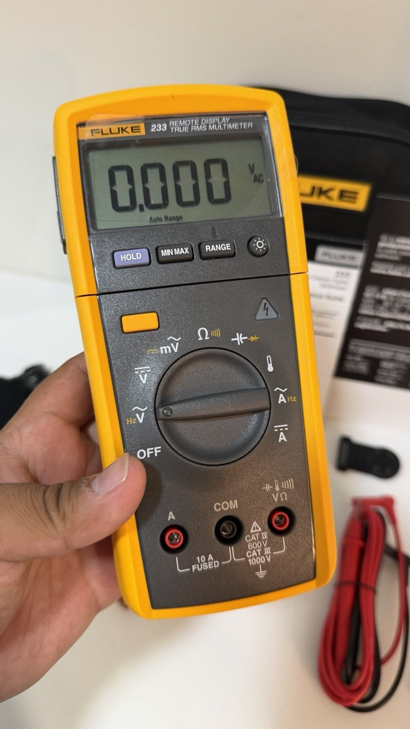FLUKE 233 REMOTE DISPLAY AUTOMOTIVE DIGITAL MULTIMETER KIT