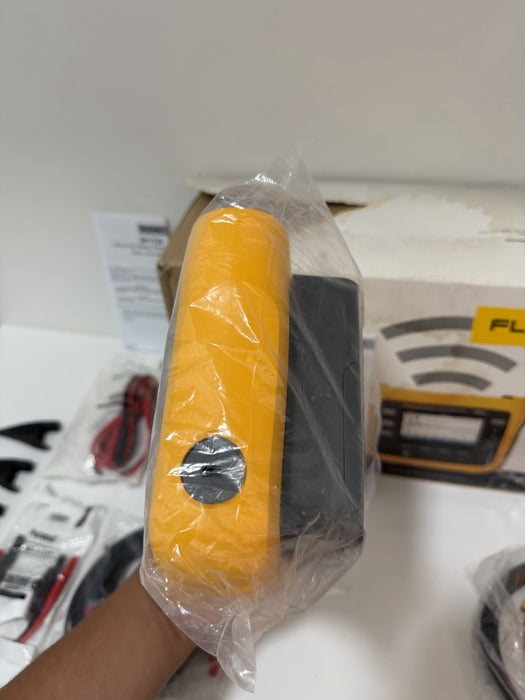 FLUKE 3540 FC 3-PHASE POWER MONITOR KIT (NEW FACTORY SEALED) FREE SHIPPING