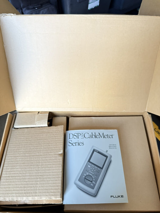 FLUKE DSP-100 CABLE ANALYZER TESTER KIT NEW
