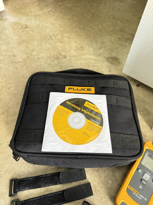 FLUKE V3003 FC KIT FC WIRELESS KIT WITH DMM, AC+DC VOLTAGE MODULES