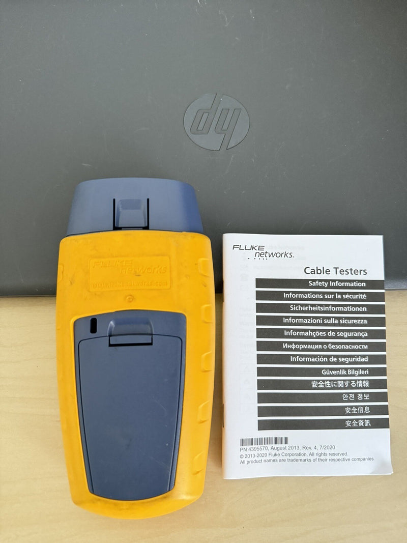 FLUKE NETWORKS MS2-100 MICROSCANNER2 NETWORK CABLE VERIFIER WITH BAG AND MANUAL