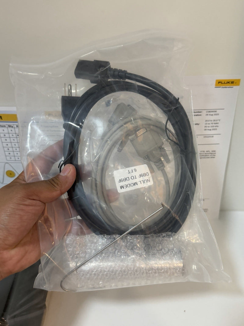 FLUKE 9140-C-156 DRY-WELL CALIBRATOR KIT CAL DATE 20252026