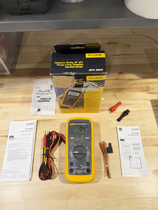FLUKE 87V MAX TRUE RMS MULTIMETER W/ LEADS & CLIPS (TESTED) SHIPS FAST