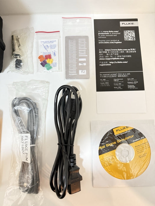 FLUKE PROSIM 3 VITAL SIGNS SIMULATOR WITH BAG & ACCESSORIES NEWTESTED