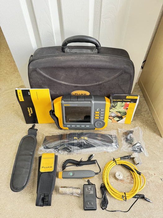 FLUKE 810 VIBRATION TESTER WITH TACHOMETER & TRIAXIAL ACCELEROMETER & CASE