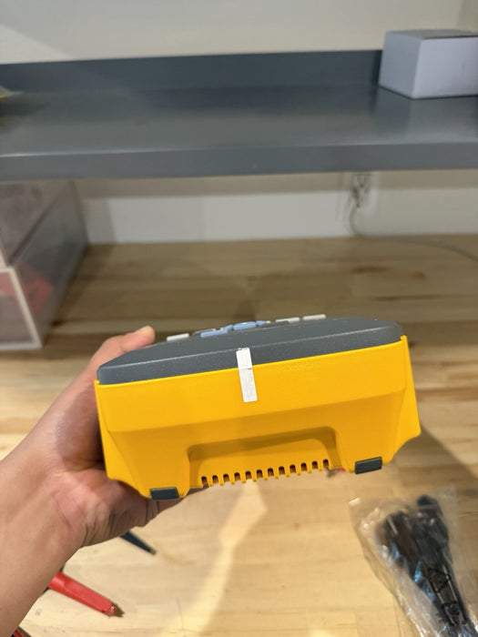FLUKE ESA615 115V ELECTRICAL SAFETY ANALYZER TESTER WITH LEADS & CHARGER TESTED