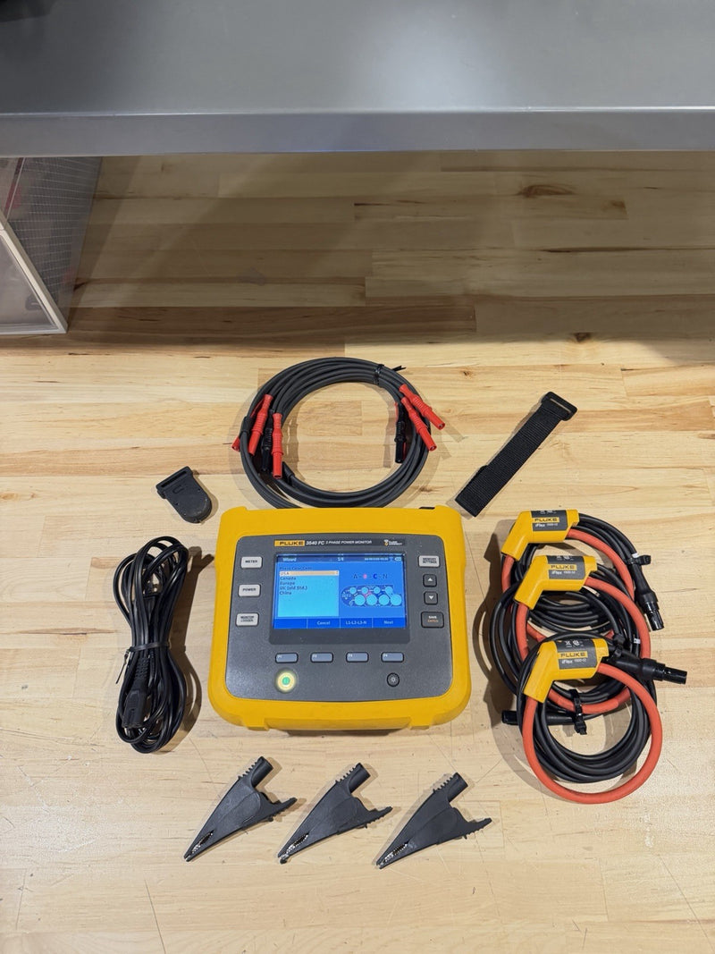 FLUKE 3540 FC 3-PHASE POWER MONITOR W/ ACCESSORIES (TESTED) FREE SHIPPING