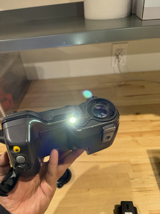 FLIR T440 THERMAL IMAGING CAMERA W/ CHARGER & BATTERY (TESTED) FREE SHIPPING