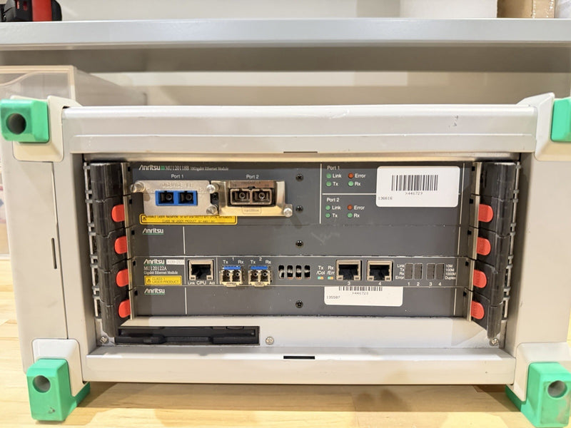 ANRITSU MD1230B DATA QUALITY ANALYZER WITH MU120118B & MU120122A MODULE