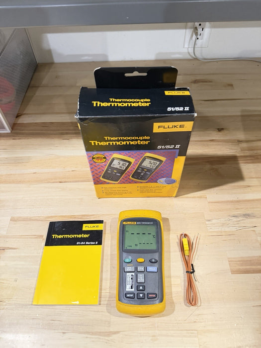 FLUKE 52 II THERMOMETER WITH PROBE CALIBRATED 2026