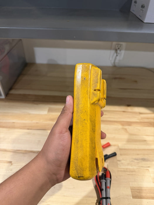 FLUKE 87V TRUE RMS MULTIMETER W/ LEADS (TESTED) SHIPS FAST