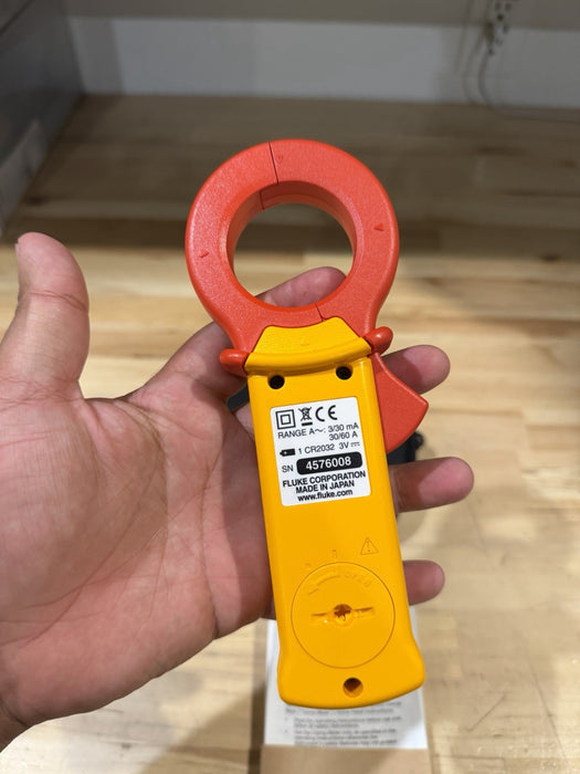 FLUKE 360 AC LEAKAGE CURRENT CLAMP METER TESTED RARE