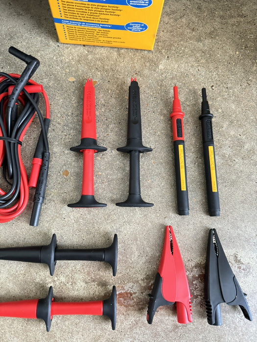 MEGGER MOM2 MICROHMMETER WITH NEW SET OF LEADS & BAG