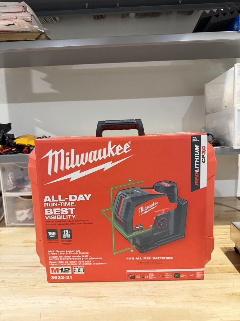 MILWAUKEE 3622-21 M12 12V GREEN 125 FT CROSS LINE PLUMB POINT LASER LEVEL - NEW
