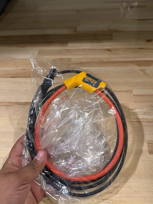 FLUKE IFLEX 1500-18 FLEXIBLE CURRENT CLAMP 1500A CAT III 1000V
